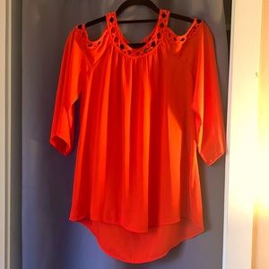 Flowey summer blouse. Daniel Rainn